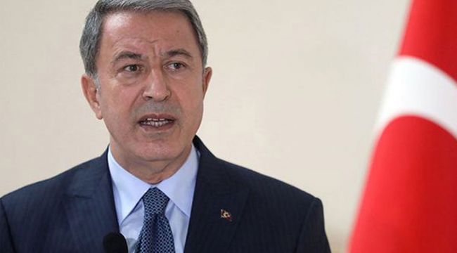 Bakan Akar'dan sosyal medya uyarısı! 'Teröristler kandırıyor'