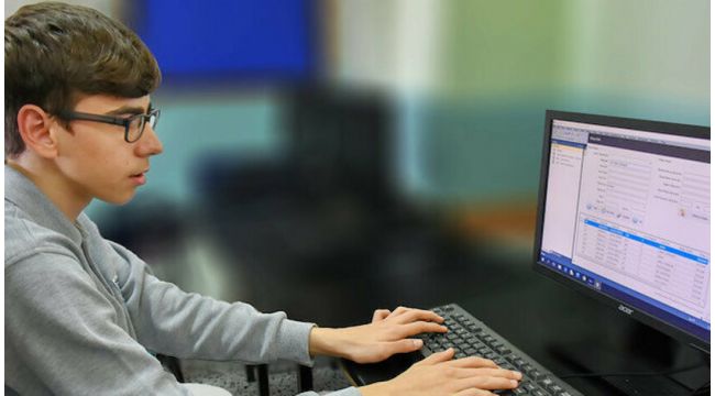 Bakan Varank: Türkiye Açık Kaynak Platformu çalışmalarına kalkınma ajanslarımız 30 milyon lira katkı sunacak