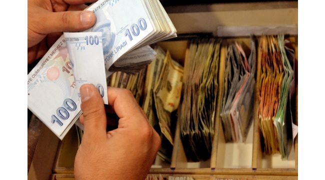 FLO’dan sağlık çalışanlarına ve Milli Dayanışma Kampanyası’na 3 milyon liralık destek