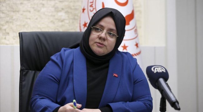 Bakan Selçuk: Ailelere birçok alanda hizmet sunuyoruz