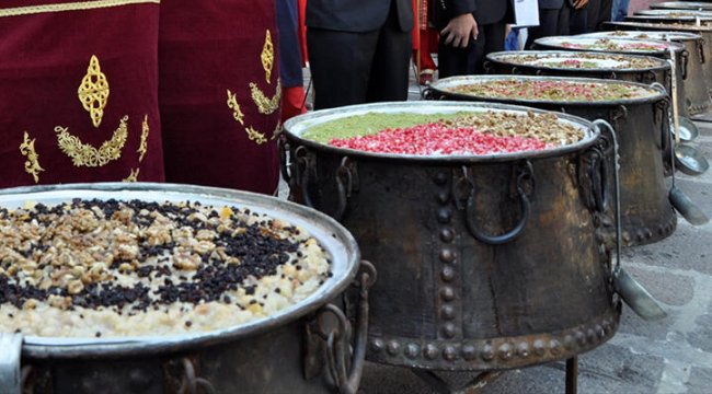 Aşure günü ne zaman 2020? Aşure günü yapılması gereken ibadetler neler?