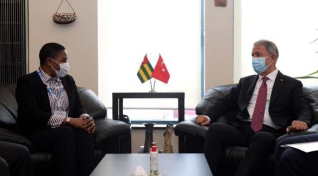 Bakan Akar, Kosova Savunma Bakanı Mehaj ile görüştü