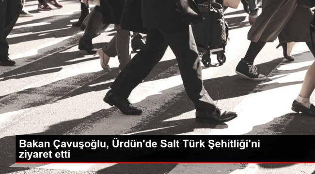 Bakan Çavuşoğlu, Ürdün'de Salt Türk Şehitliği'ni ziyaret etti