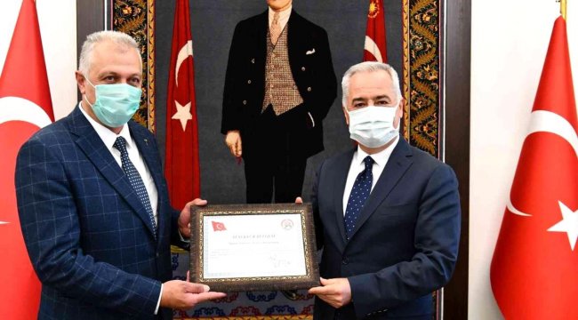 Isparta'da 19 Ekim Muhtarlar günü kutlandı