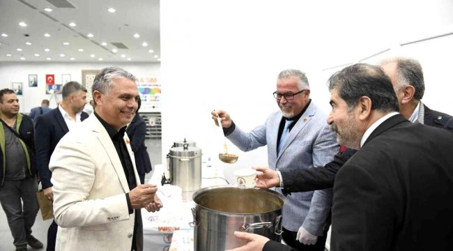 Başkan Uysal, merhum Cumhurbaşkanı Demirel'i anma programına katıldı