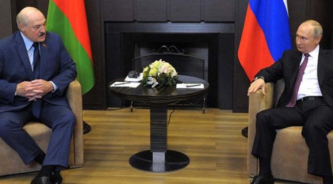 Putin ve Lukaşenko,