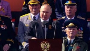 Zafer Günü'nde Putin'e siber saldırı! ''Kanları sizin elinizde''