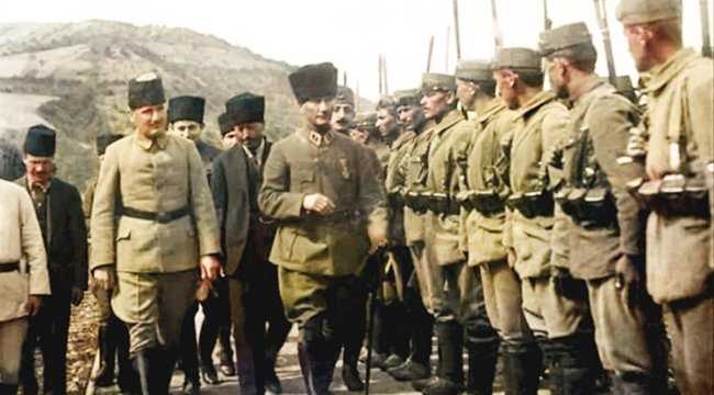 Büyük zafere müthiş kutlama! Büyük Taarruz’un 100’üncü yılını coşkuyla kutluyoruz