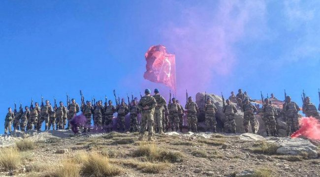 NATO'nun 30 Ağustos kutlaması Yunan basınını ayağa kaldırdı! 'Akılalmaz' buldular