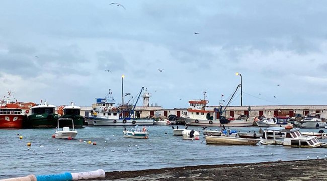 Tekirdağ'da kuvvetli rüzgar nedeniyle eğitim uçuşları iptal