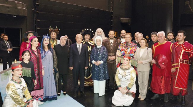 Emine Erdoğan TURANDOT’u izledi... Beştepe’nin ilk operası