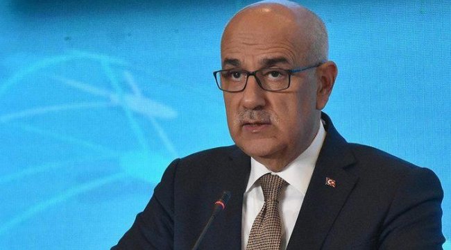 Son dakika | Yağışsız havalar endişe yaratmıştı! Bakan Kirişci'den kuraklık tehlikesine ilişkin açıklama: Gerekirse...