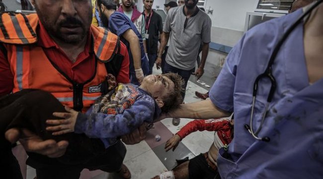 İsrail'in bombaladığı Gazze'deki hastanede çekilen görüntüler yürek yaktı!