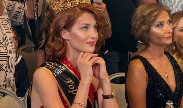 Beste Tuğçe Viran Tacını Devretti: Modellikten Oyunculuğa Yolculuk