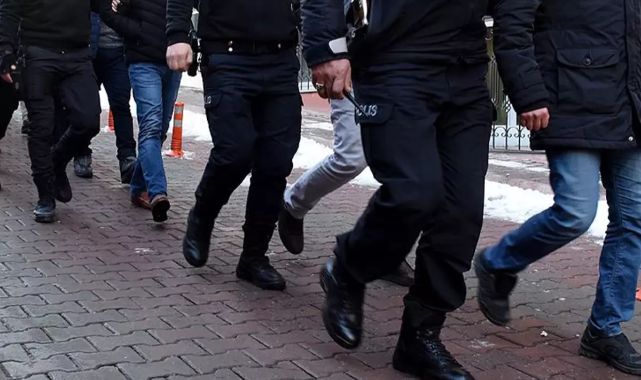 Borsa manipülasyonu soruşturmasında 7 şüpheli yakalandı
