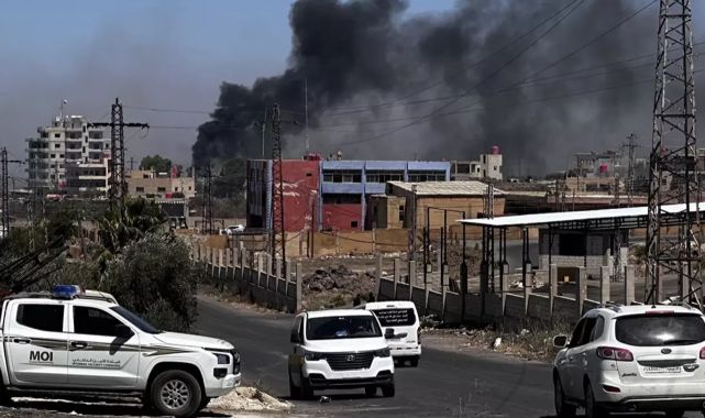 Suriye ordusu Süveyda'ya girdi, sokağa çıkma yasağı ilan edildi