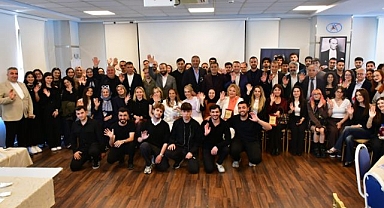 ÇESİAD'DAN GELECEĞE UZANAN SOSYAL SORUMLULUK KÖPRÜSÜ: BURS, DAYANIŞMA VE BAŞARI HİKÂYELERİ AYNI SOFRADA BULUŞTU