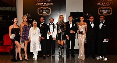DİVA BÜLENT ERSOY ANKARA'DA GÖZ KAMAŞTIRDI